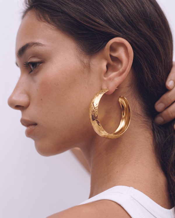 Cara - Chunky textured hoop earrings - stainless steel - Opulaire - WATERPROOF jewelry - 