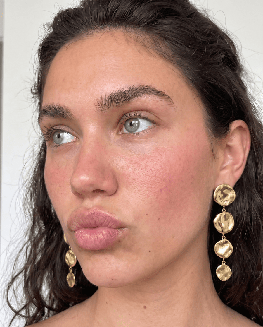 Emani - Hammered disc drop earrings - Stainless steel
