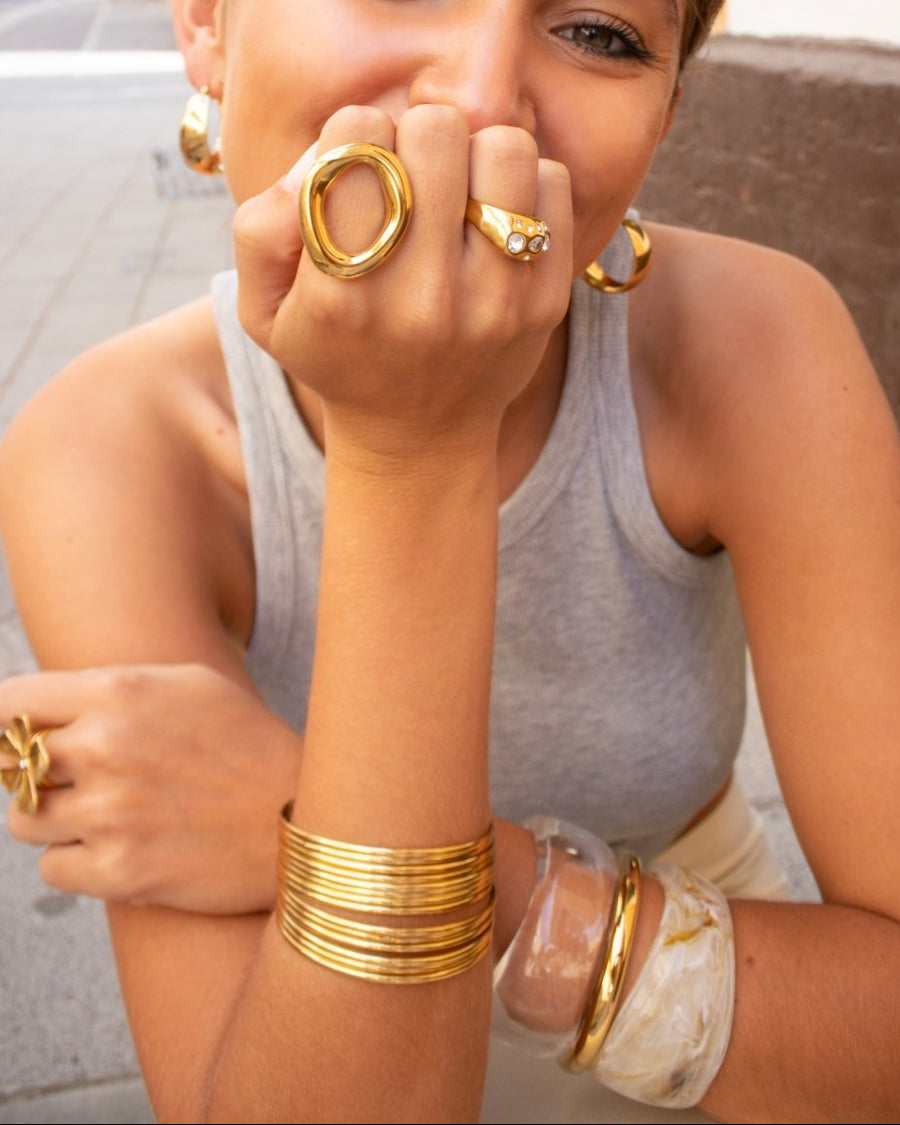 Olivia ring