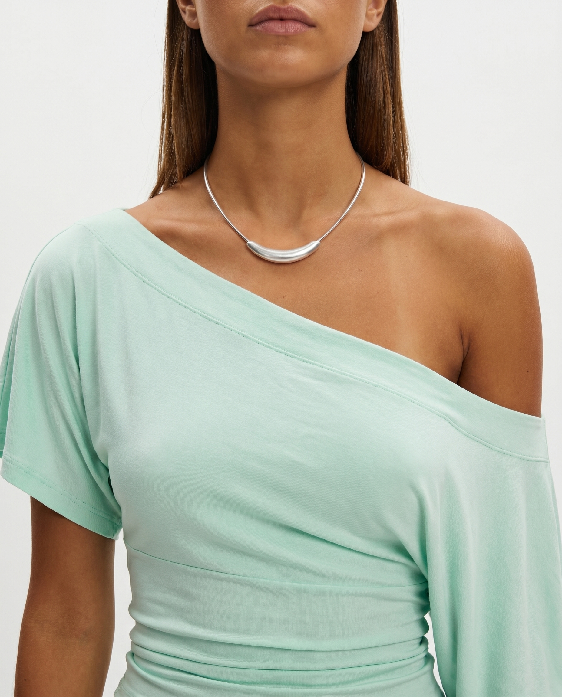 Leona necklace