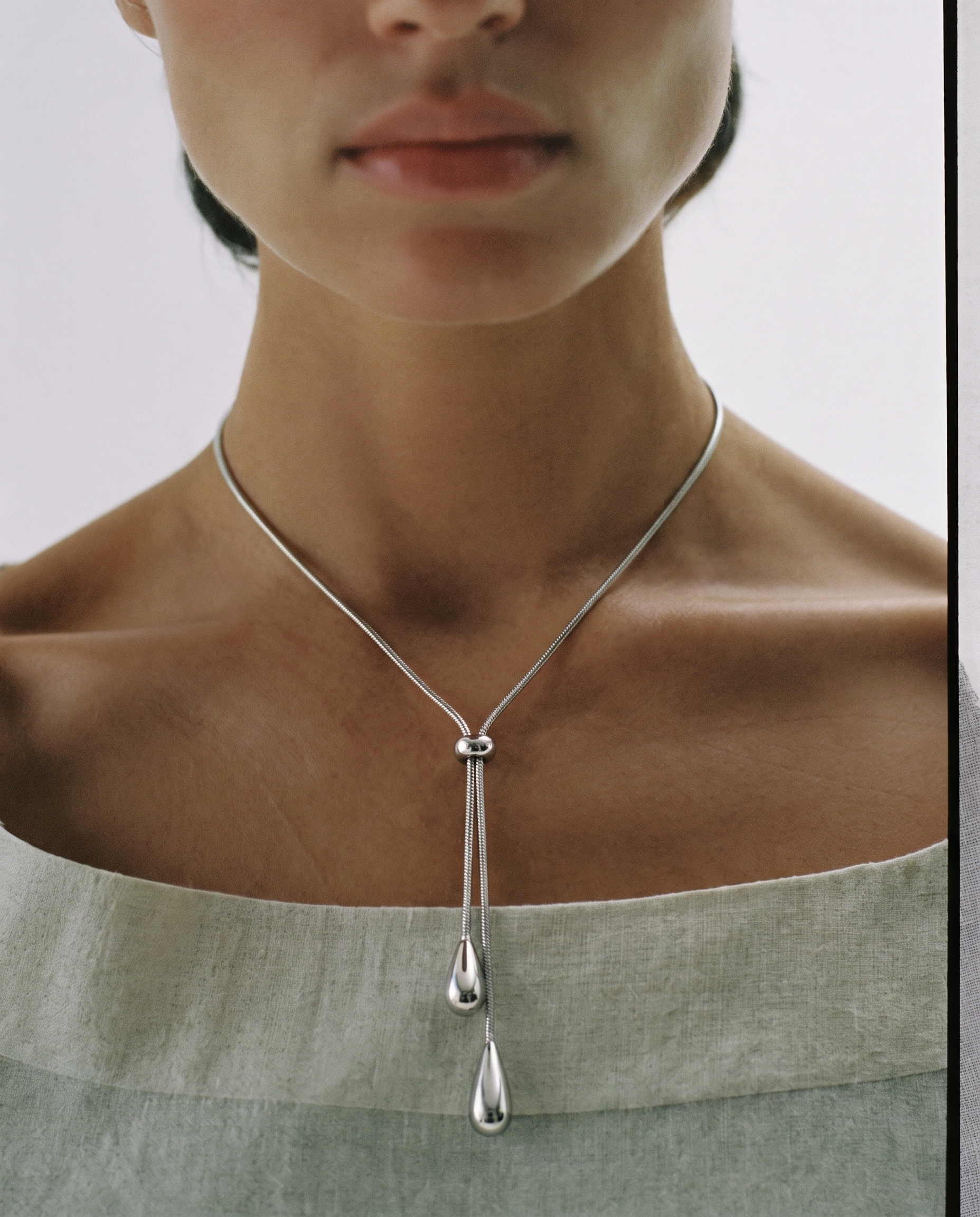 Emy necklace