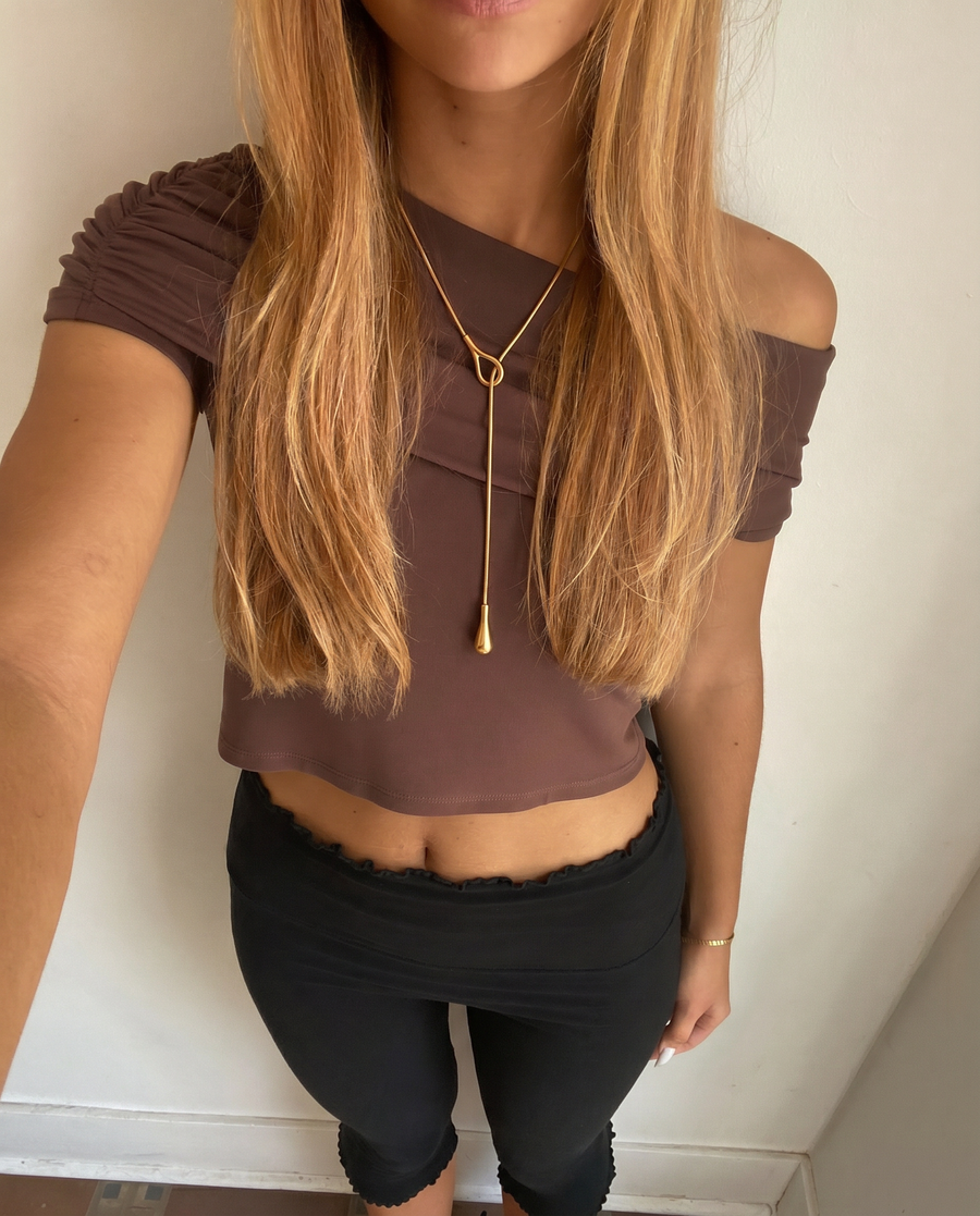 Emy collier