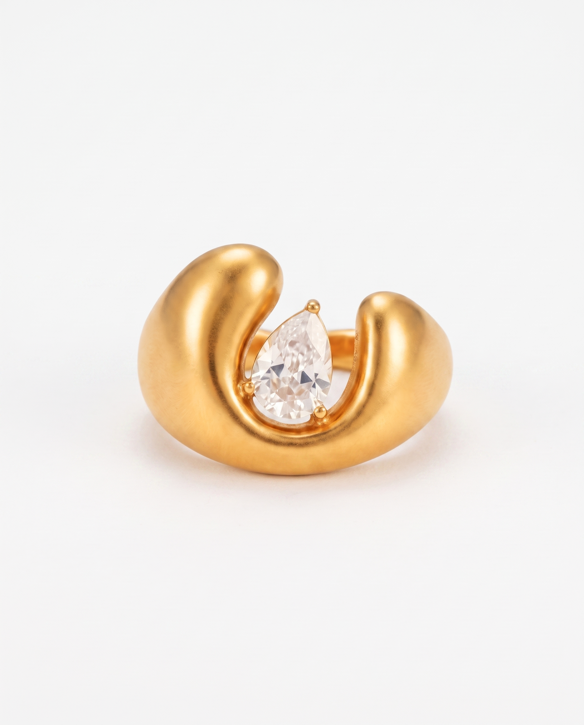 Clara ring