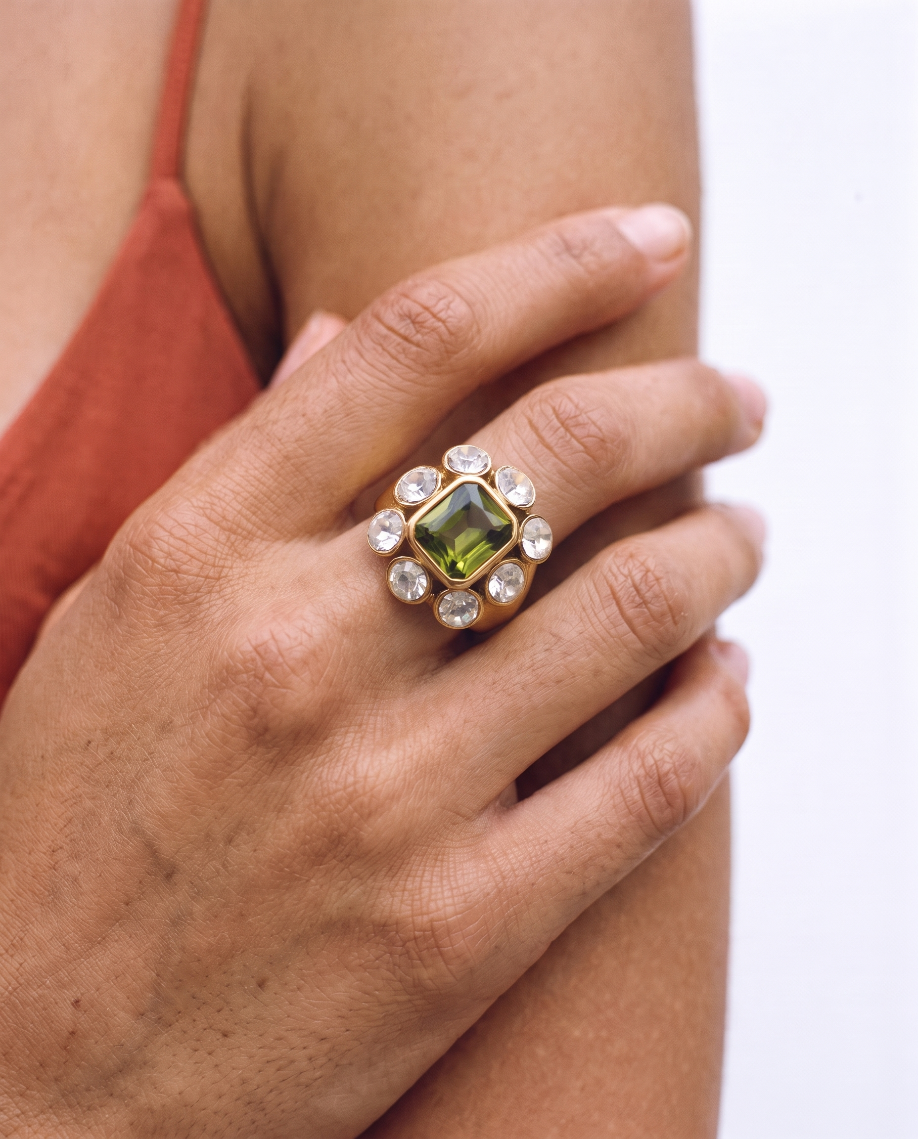 Marzo ring