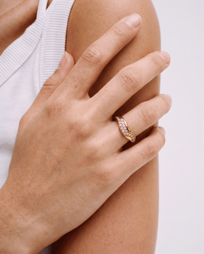 Hula - Wavy pavé ring - Stainless steel - Opulaire - WATERPROOF jewelry - EU 52 -