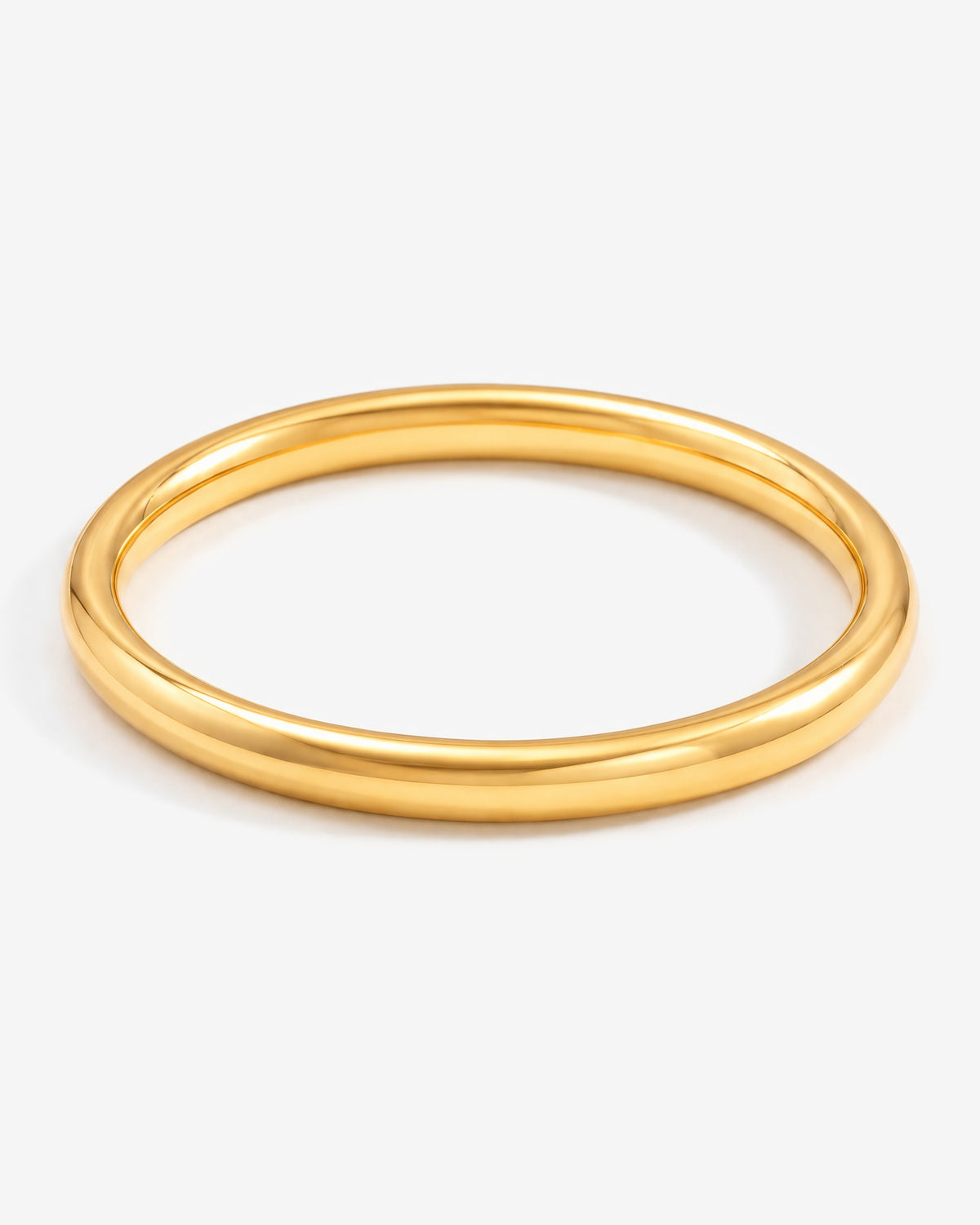 Nina Armreif | 6 mm