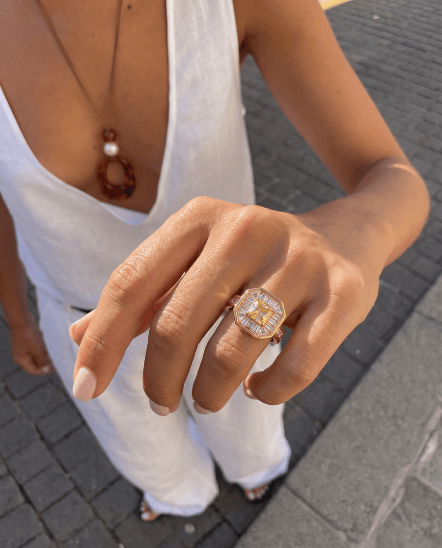 Vivienne Bague