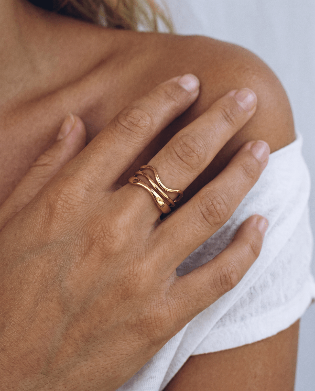 Voleno - Wavy multi-band ring - Stainless steel - Opulaire - WATERPROOF jewelry - Adjustable -